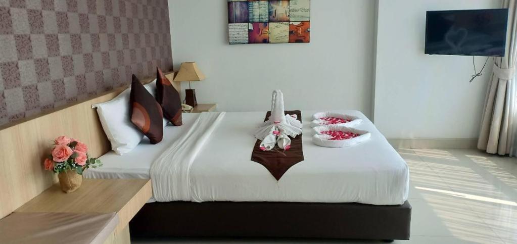 Memo Suite Паттайя Экстерьер фото