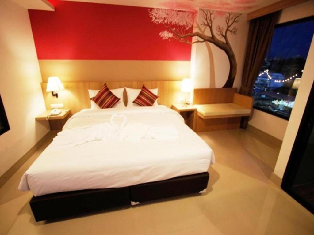 Memo Suite Паттайя Экстерьер фото